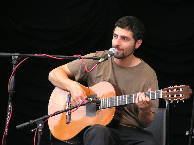 José González