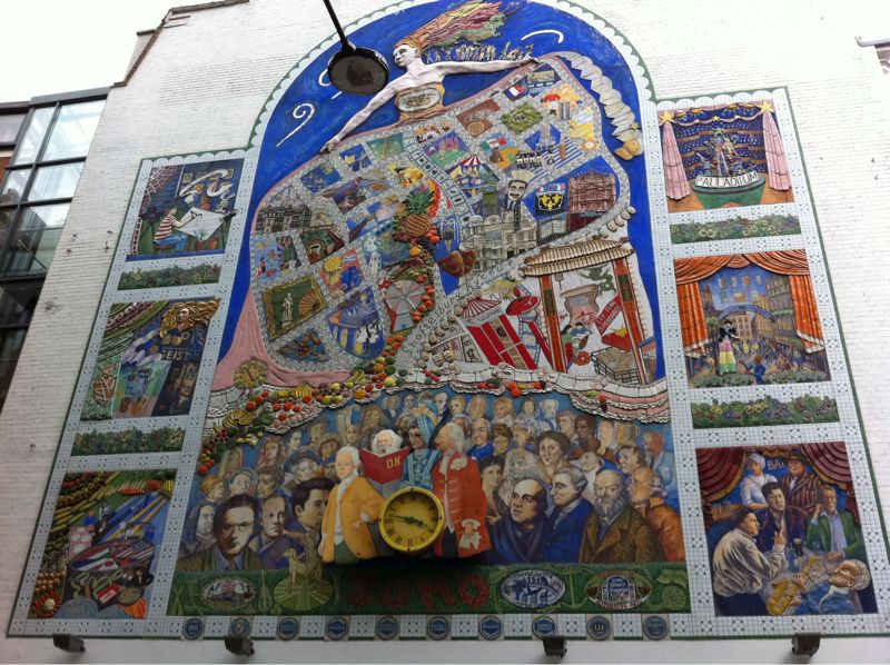 Carnaby St mural