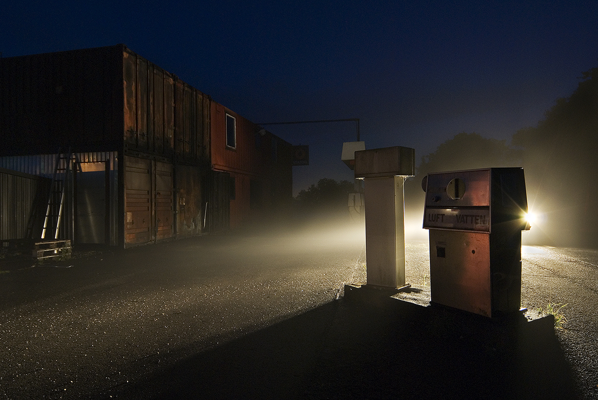 From the series Rummet by Tony Kristensson (image via Circulations Festival)