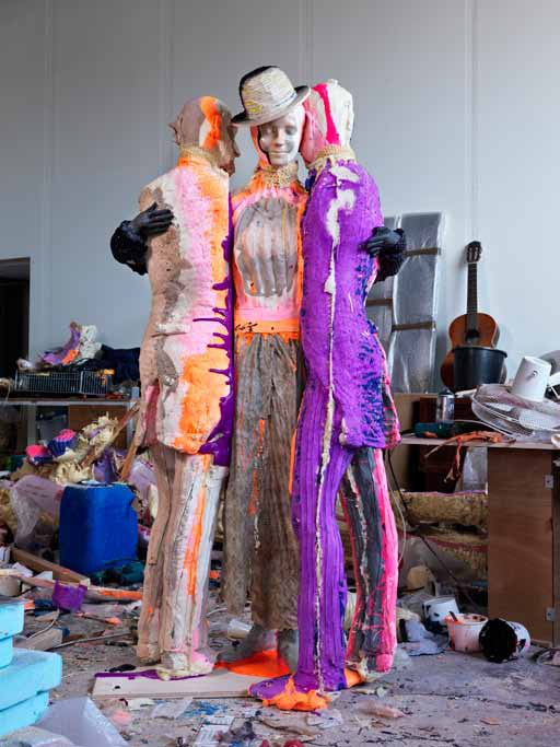 Folkert de Jong - The Immortals (Trio), 2012 (image via DukanHourdequin gallery)