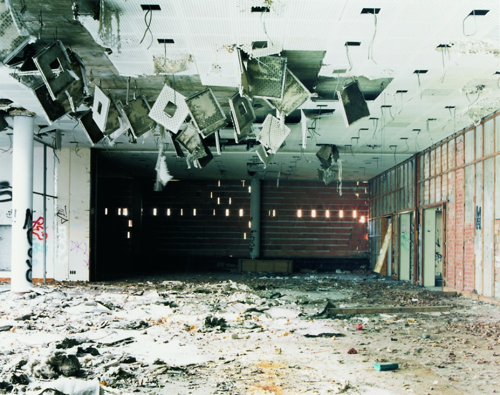 Magret Hoppe - Ministerrates der DDR, Leipzig, 2006, Gästehaus am Park Leipzig (Image via PhotoOff)
