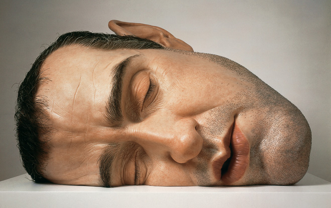 Mask II, 2001, Matériaux divers. © Ron Mueck. Photo courtesy Anthony d’Offay, Londres