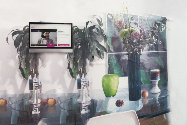 Maja Cule, Facing the Same Direction (2014) @ Arcadia Missa installation view. Courtesy the artist.