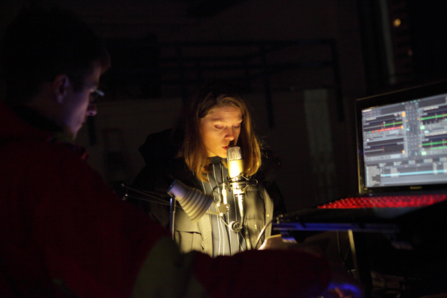 Anne de Boer + Eloise Bonnevoit, 'Shroom Music & Myco_educational_VJ-set’ (2014). Courtesy Helen Kaplinsky.