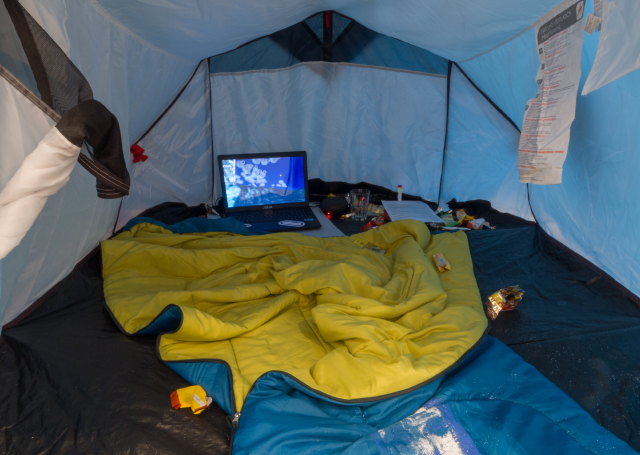 Abjects (2015) Exhibition view. Courtesy Import Projects.