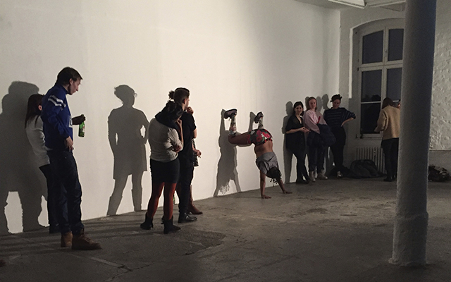 niv Acosta, CLAPBACK (2016) @ KW, Berlin.
