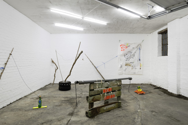  Caspar Heinemann, nothing is the end of the world they made (2016) , exhibition view. Courtesy the artist and Kevin Space and the artist. Photo: Georg Petermichl