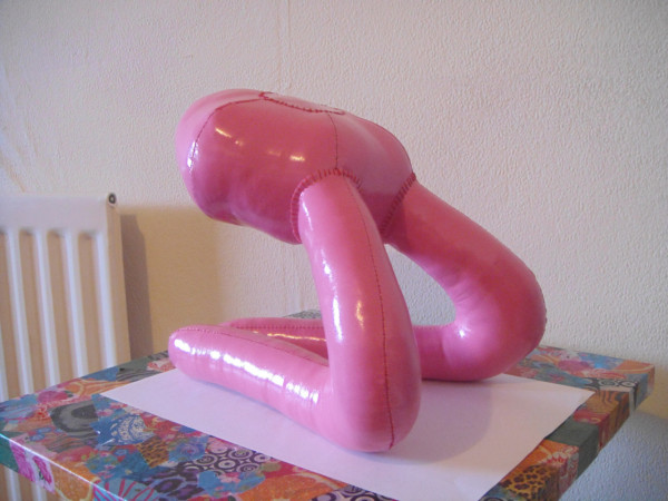Penny Goring, shitfoot supplicant (2016). Courtesy the artist