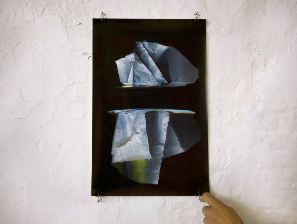 Natasha Papadopolou @ Handsome Young and Unemployed. Install view. Courtesy the artists + Komplot, Brussels.
