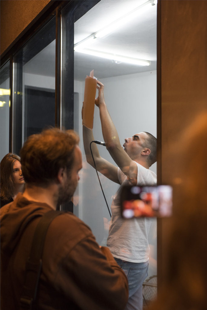 Alex Turgeon, Charon’s Obol (2016). Performance view. Courtesy Center, Berlin.