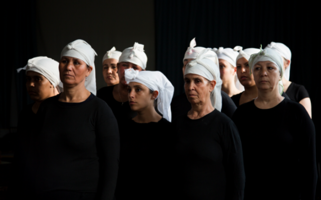 Bouchra Ouizguen. Performance still, (2016). Courtesy the artist + FIAC. Photo : Hasnae El Ouarga