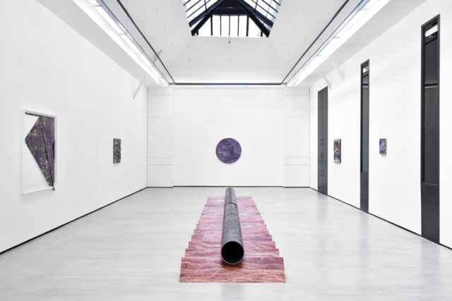 Letha Wilson, 'Surface Moves' (2016). Installation view. Courtesy the artist + Galerie Christophe Gaillard, Paris.